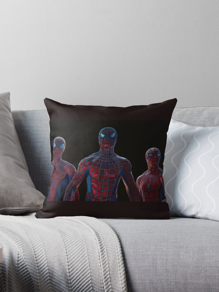 Arachnid Men Pillow