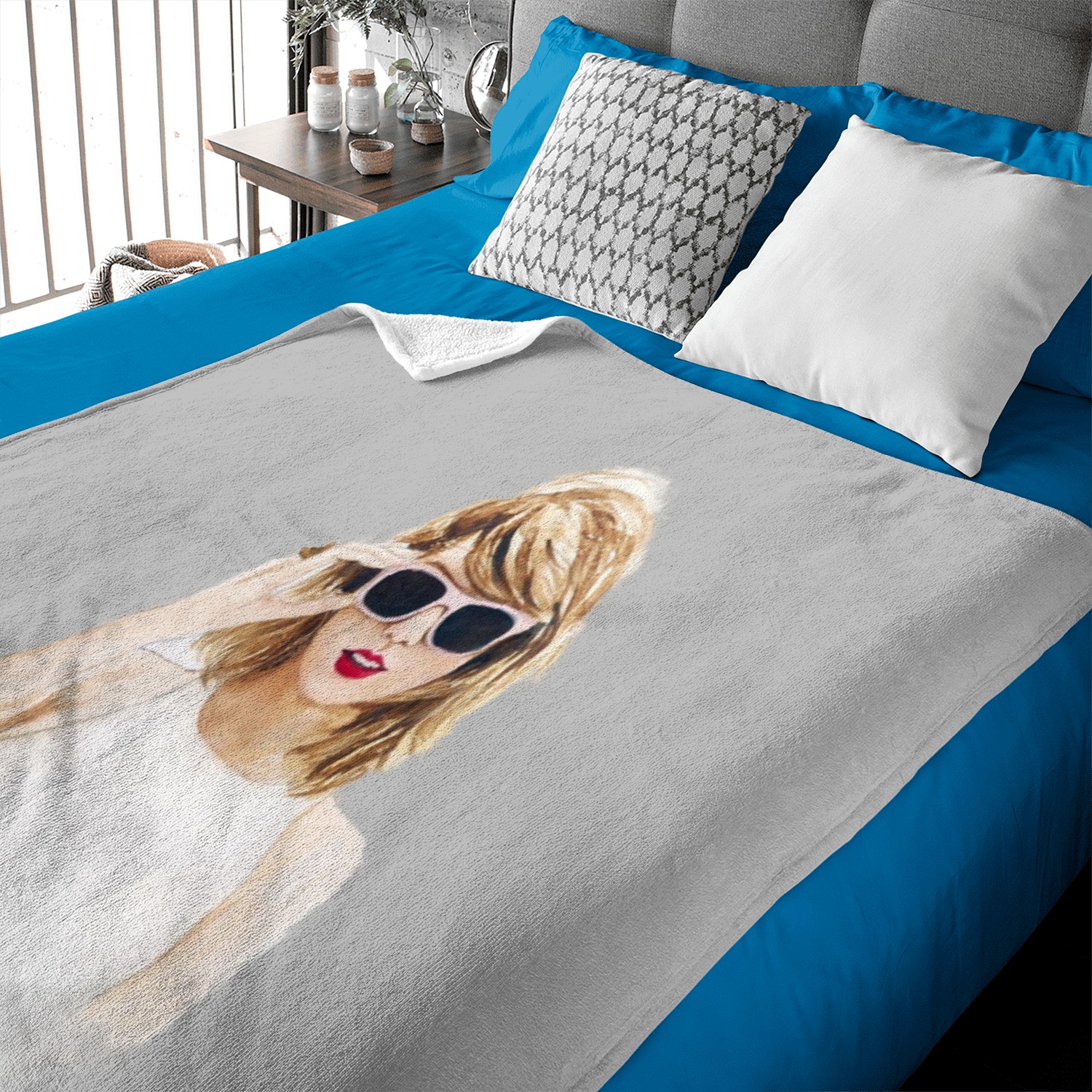 Taylor’s Sunglass Baby Blankets
