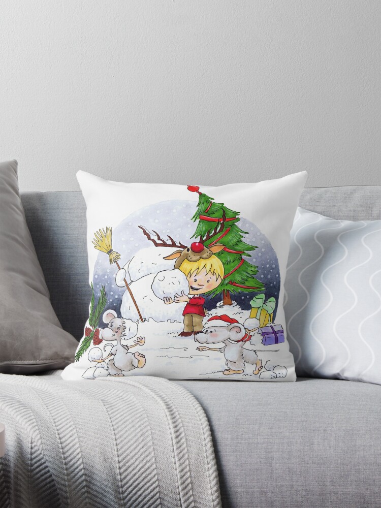 chrismas snow fun with friends Pillow