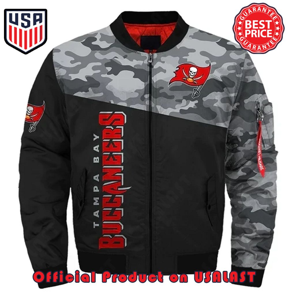 TAMPA BAY BUCCANEERS CAMO PATTERN BOMBER JACKET – BLACK AND GRAY