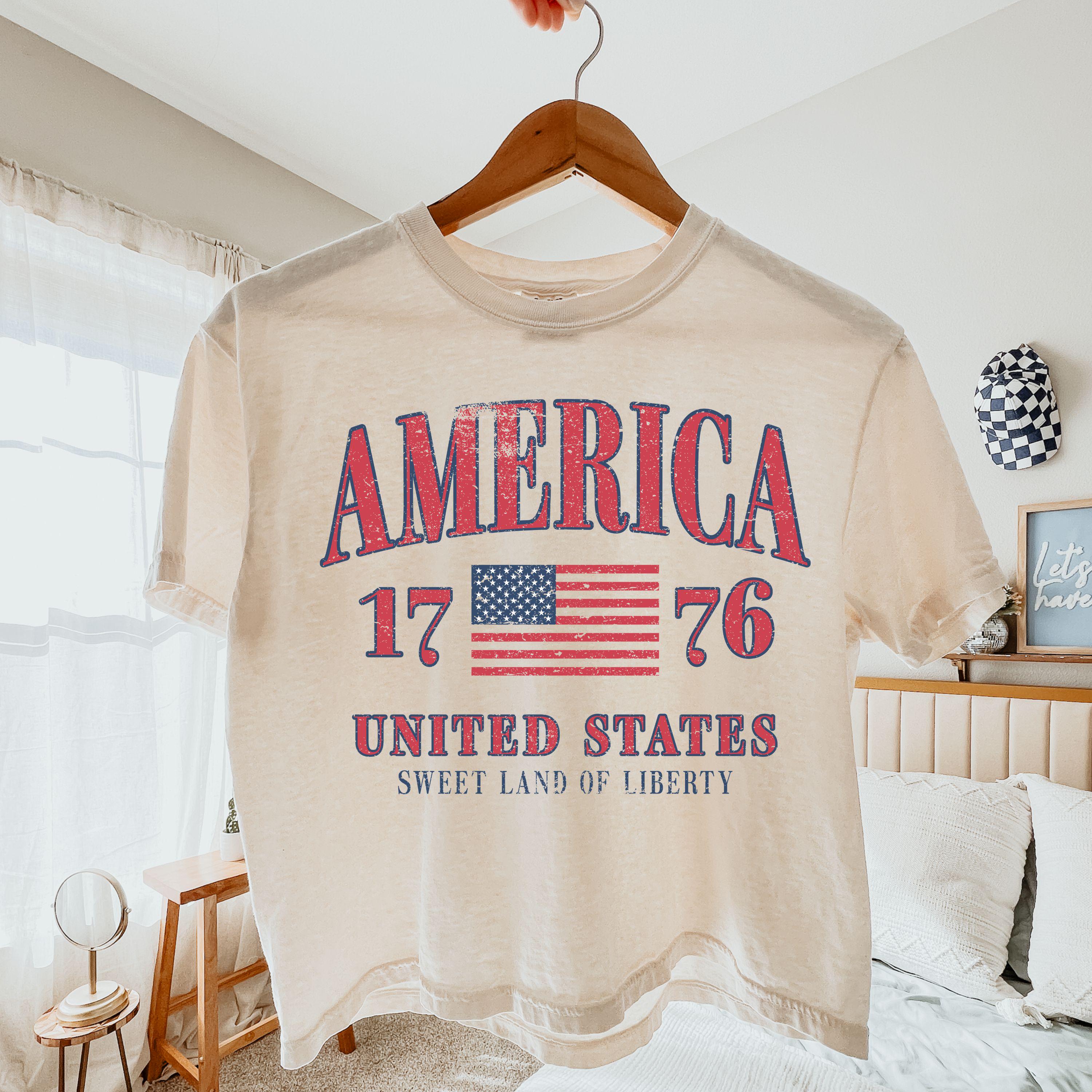 Comfort America 1776 Cropped Tee, Preppy Patriotic Shirt, Fourth of July Graphic Tee, America Birthday Shirt, Vintage Flag Crop Top