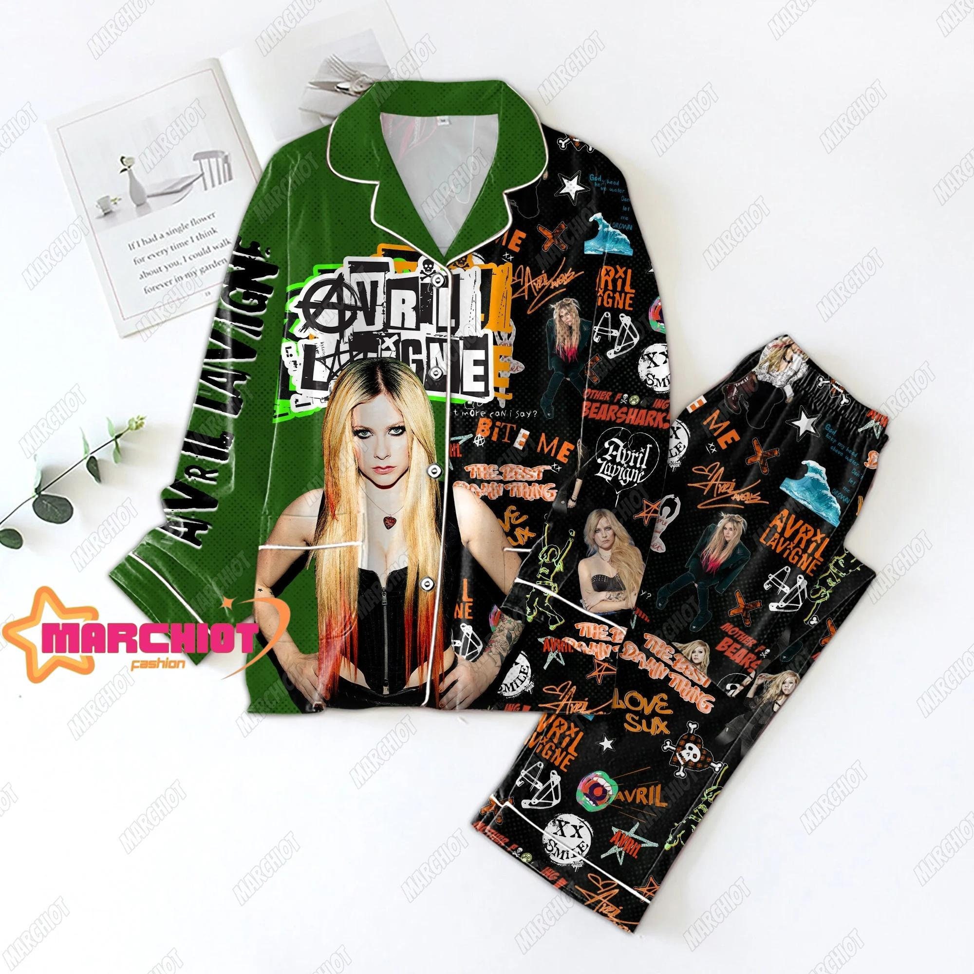 Avril Lavigne Pajamas Set, Avril Lavigne Shirt, Avril Lavigne Pajamas, Avril Lavigne T-shirt, Avril Lavigne Gift, Holiday Pajamas
