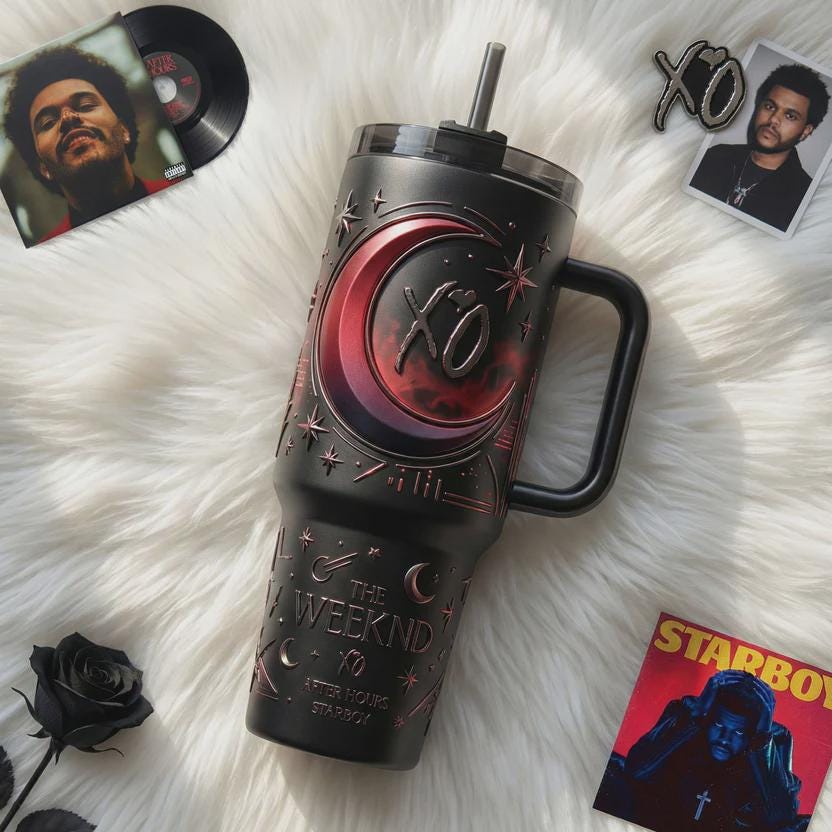 Red Crescent Moon Star 40oz Tumbler with Handle, Alternative Rnb Pop Music Insulated Travel Cup, Dark Night Sky Iced Coffee Cup Gift
