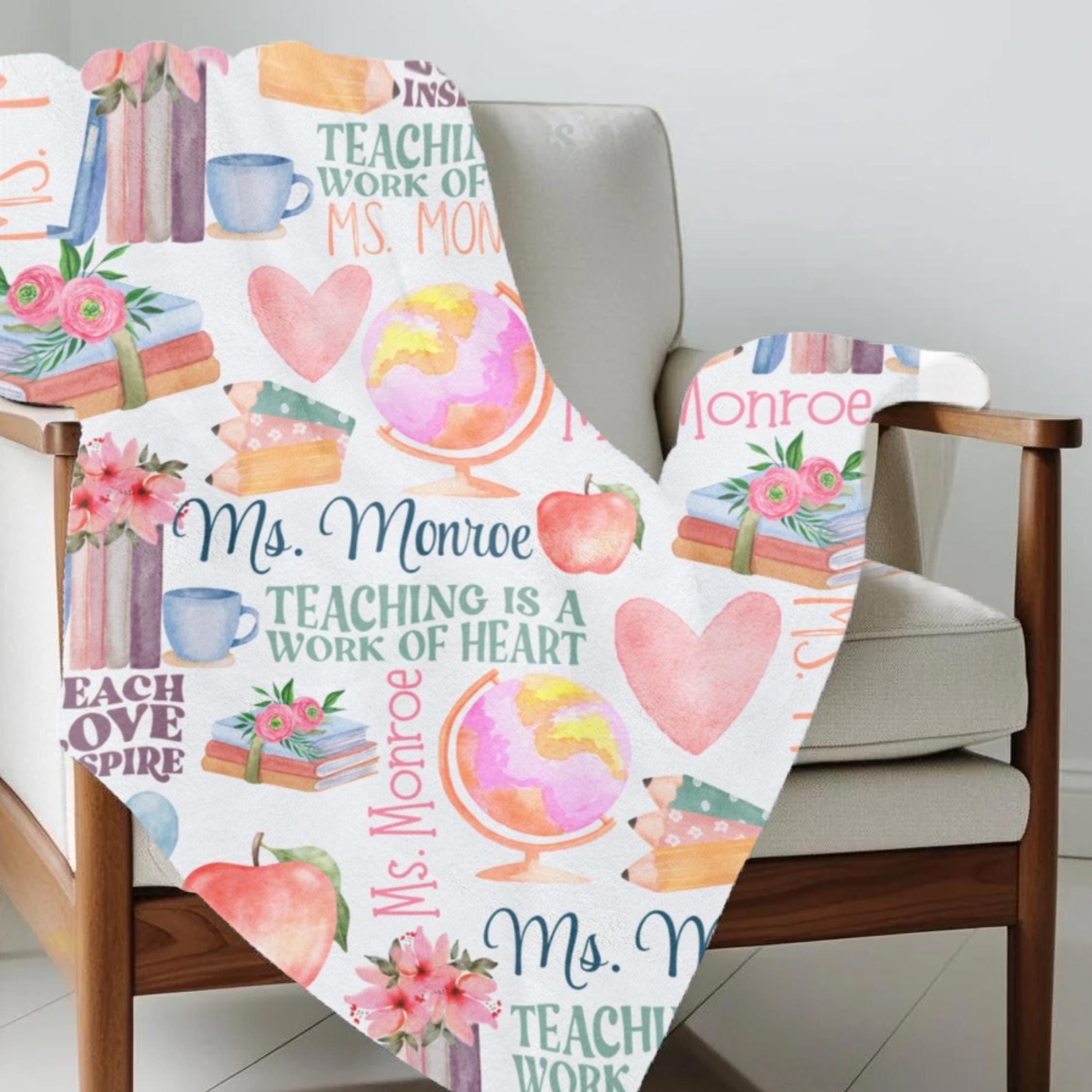 Custom Name Blanket, Teacher Gift, Personalized Teacher Appreciation Present, End of School Year, Educator Keepsake Gift, Reading Blanket