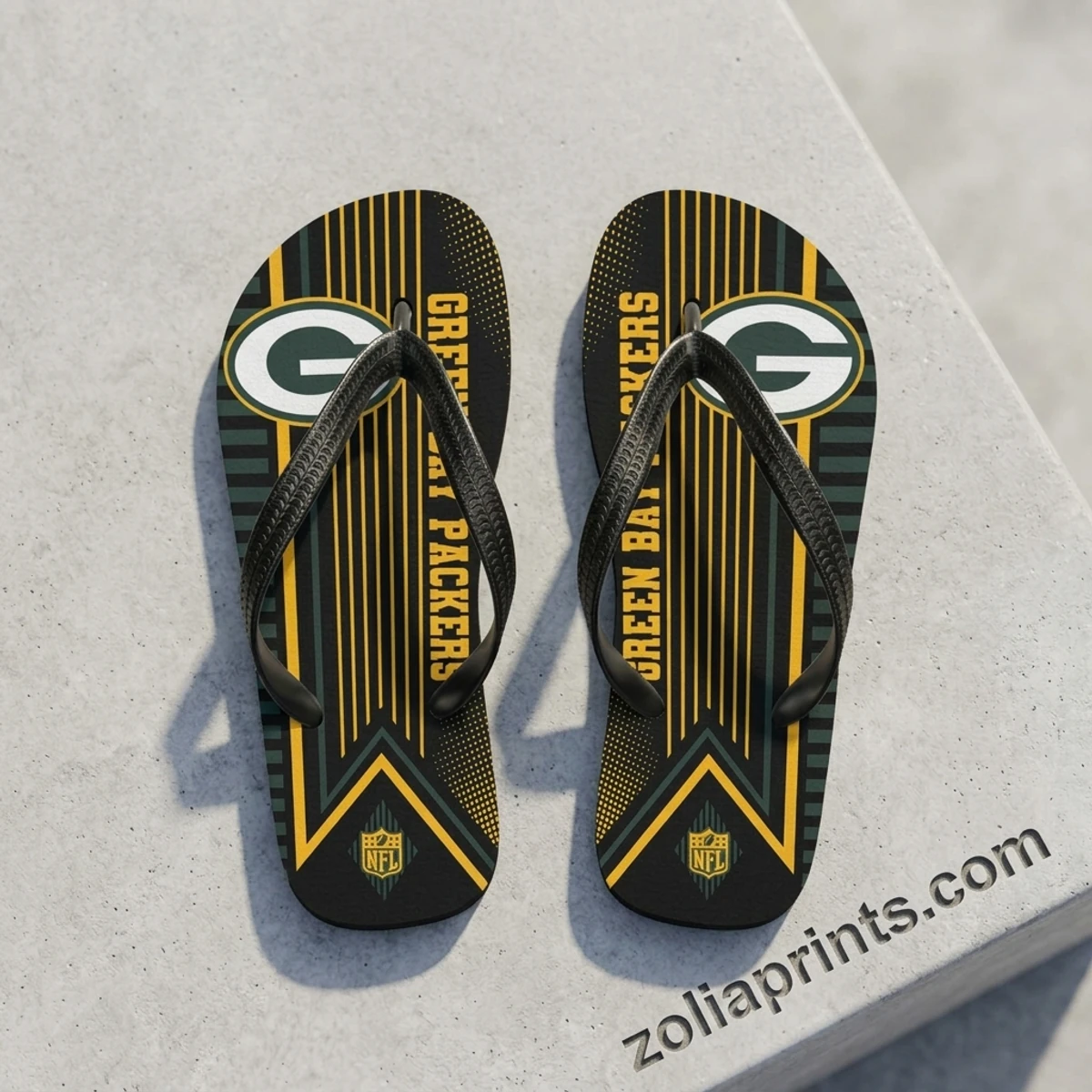 Green Bay Packers Team Logo Summer Flip Flops