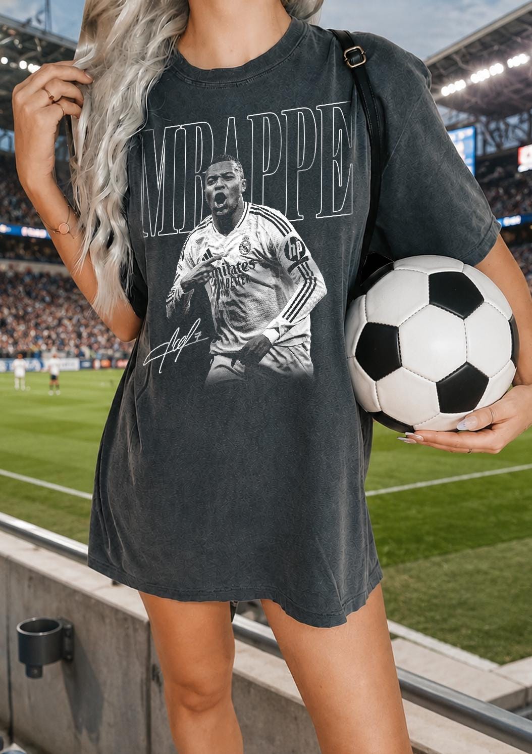 Mbappe Football Player Graphic T-Shirt: Vintage Style Soccer Apparel, Retro Soccer Star Tee, Football Legend T Shirt, World Cup 2026